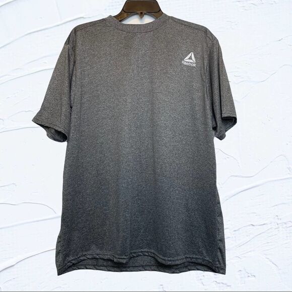 Reebok Tee Shirt Dri Fit Solid Gray Short Sleeve Crew Neck 100% Polyester XL - Picture 1 of 8